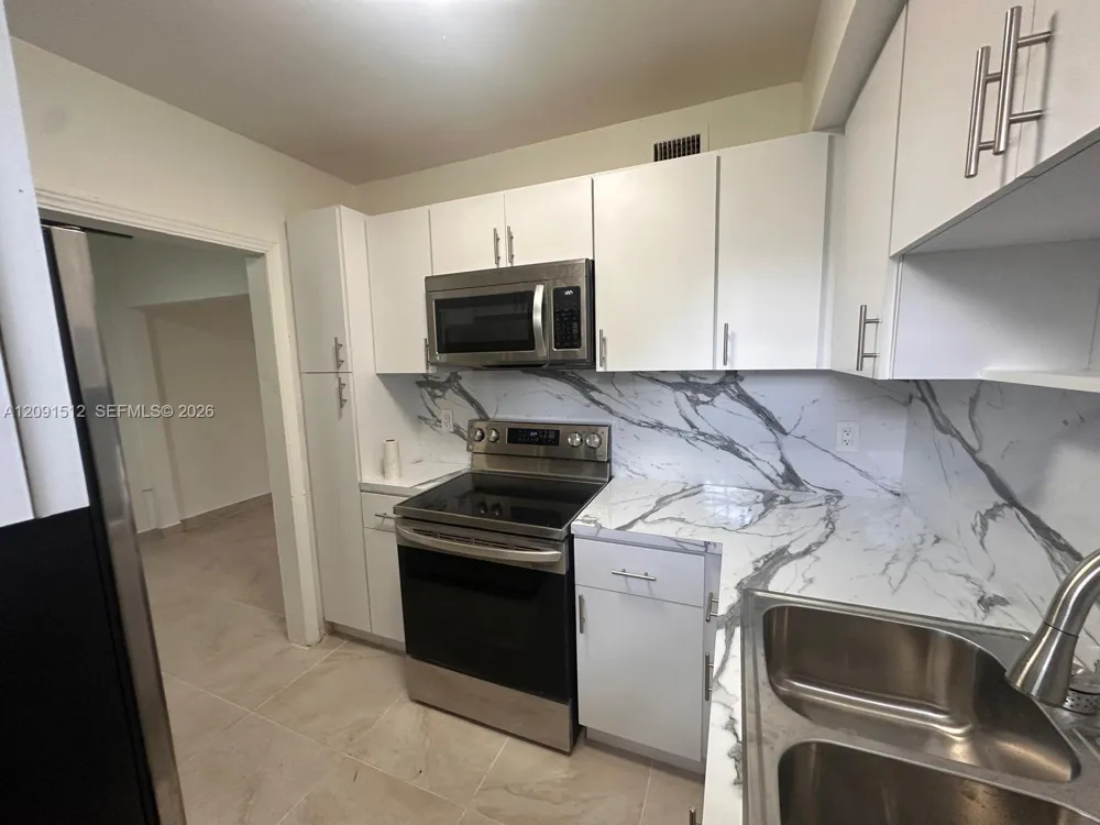 280 NW 100th St #280 Miami, FL 33150