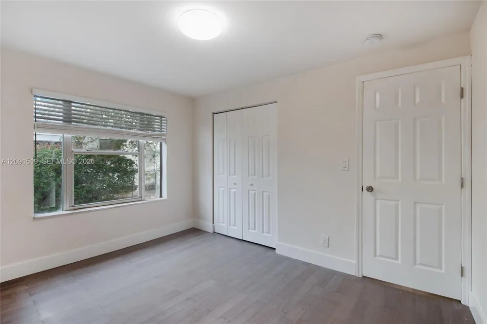 522 NW 47th Ter Miami, FL 33127