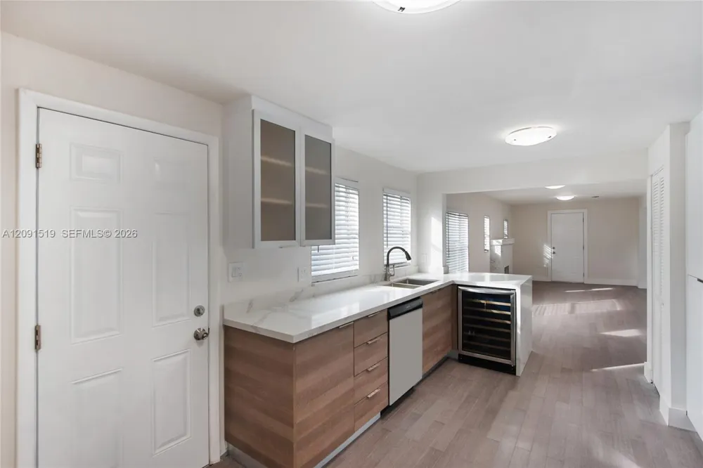 522 NW 47th Ter Miami, FL 33127