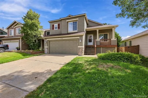9706 Queenscliffe Drive