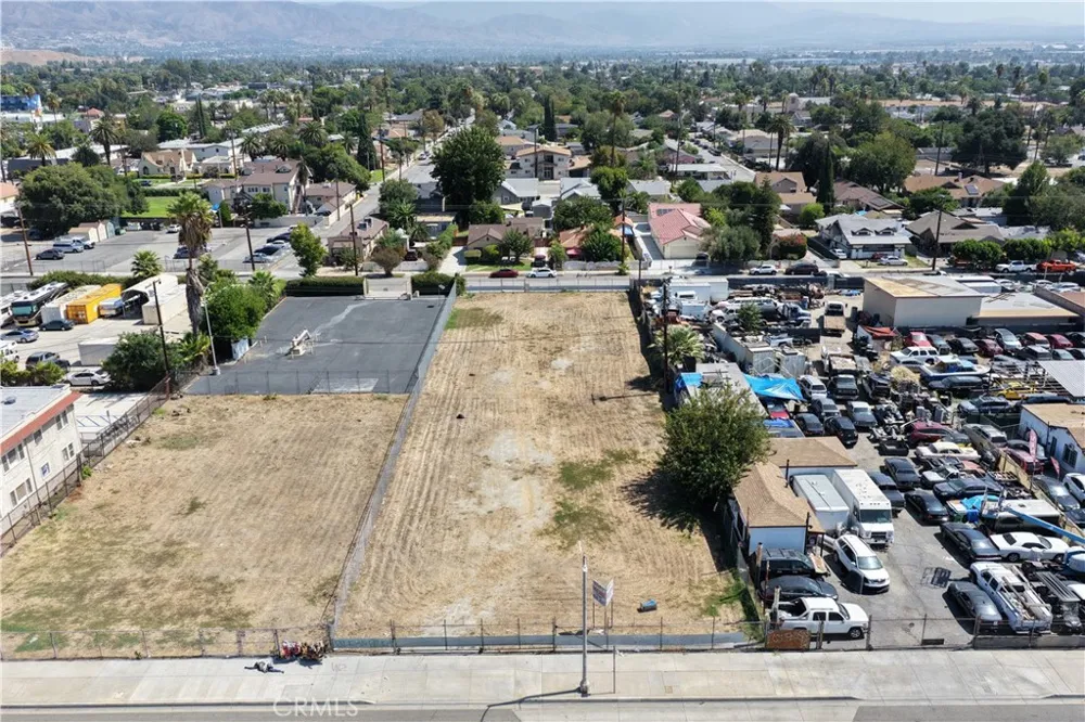 1075 E STREET San Bernardino, CA 92410