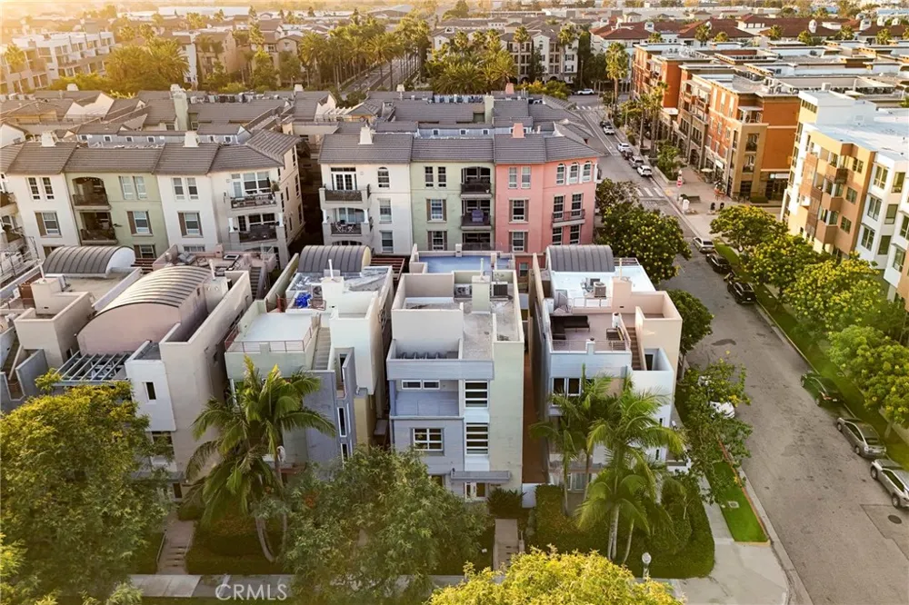 13011 Discovery Creek Playa Vista, CA 90094