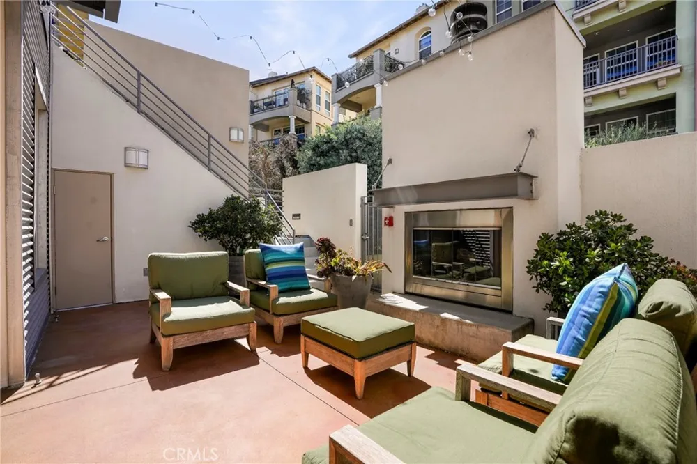 13011 Discovery Creek Playa Vista, CA 90094