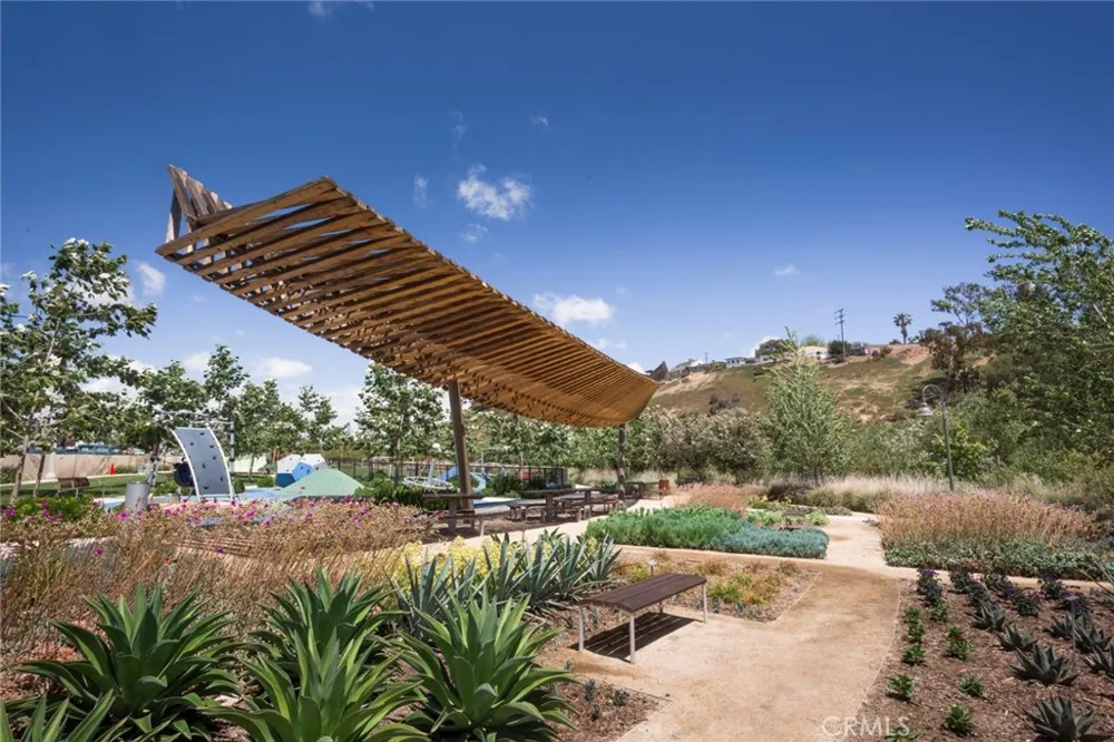13011 Discovery Creek Playa Vista, CA 90094