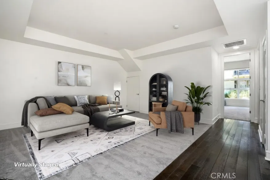 13011 Discovery Creek Playa Vista, CA 90094