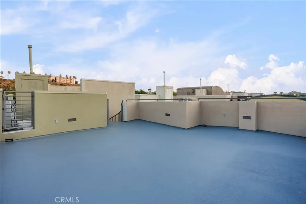 13011 Discovery Creek Playa Vista, CA 90094