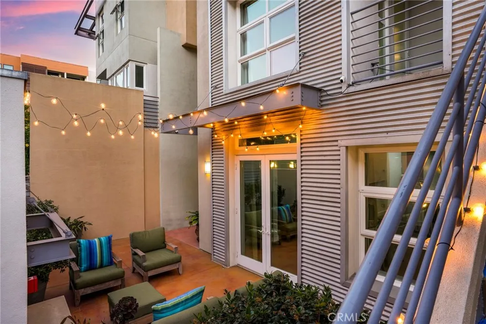 13011 Discovery Creek Playa Vista, CA 90094