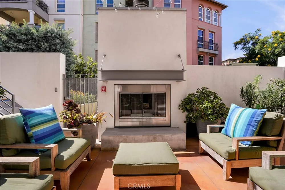 13011 Discovery Creek Playa Vista, CA 90094