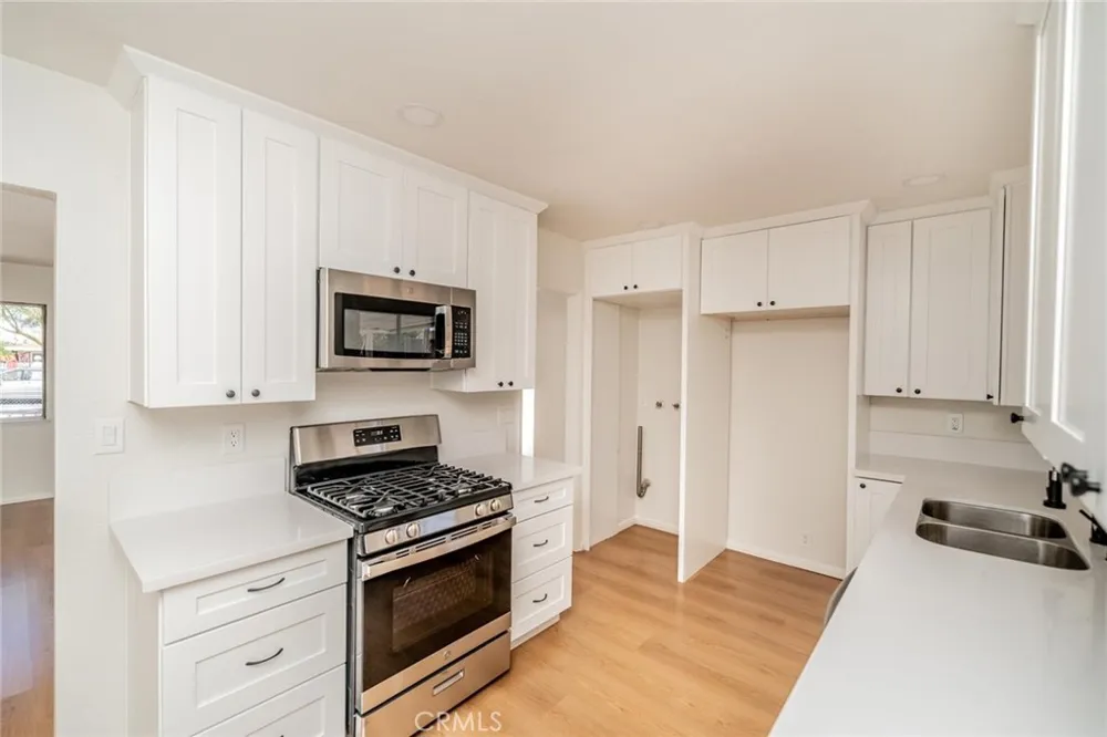 1732 De Anza Street Barstow, CA 92311