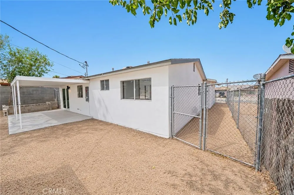 1732 De Anza Street Barstow, CA 92311
