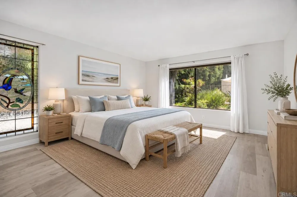 2348 La Costa Avenue #216 Carlsbad, CA 92009