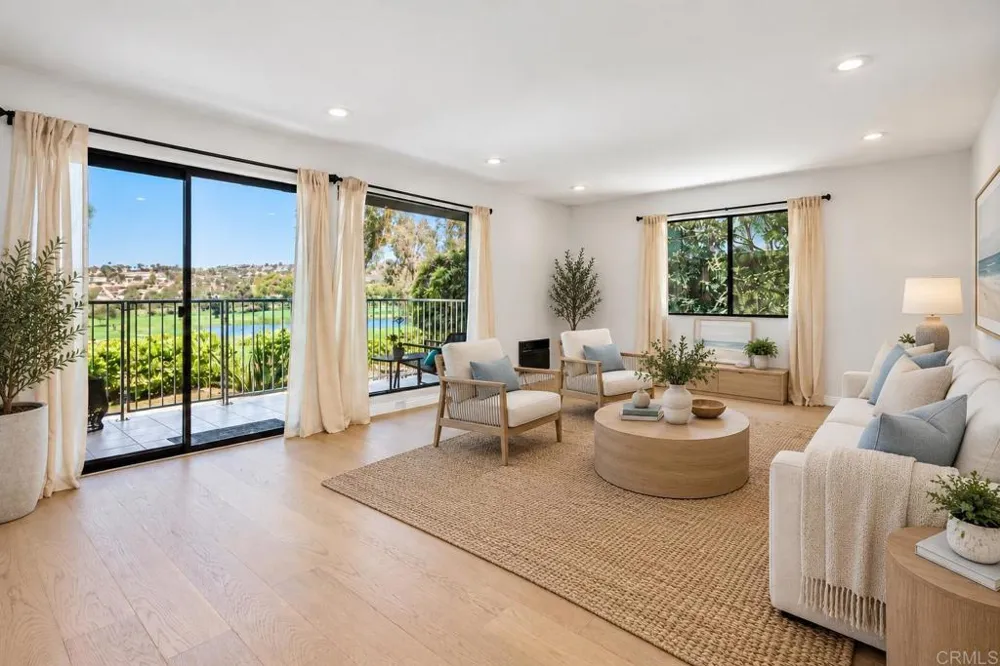 2348 La Costa Avenue #216 Carlsbad, CA 92009