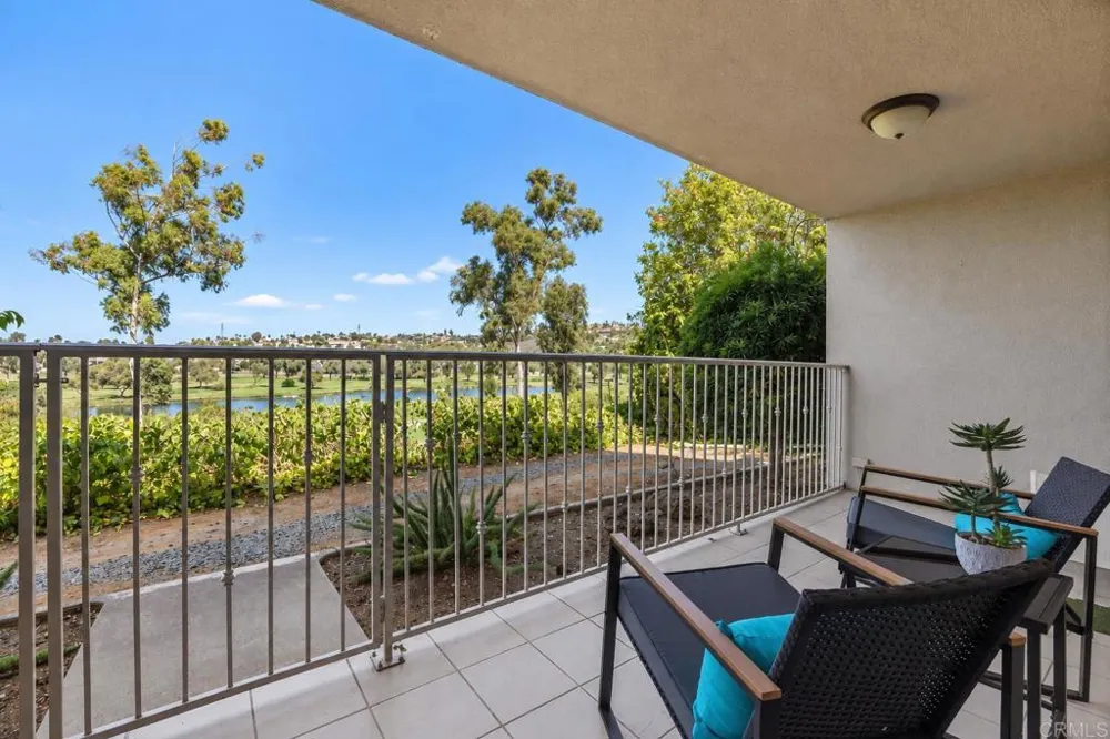 2348 La Costa Avenue #216 Carlsbad, CA 92009