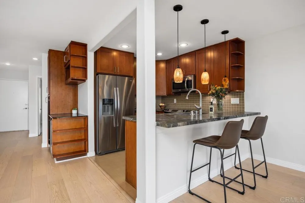 2348 La Costa Avenue #216 Carlsbad, CA 92009