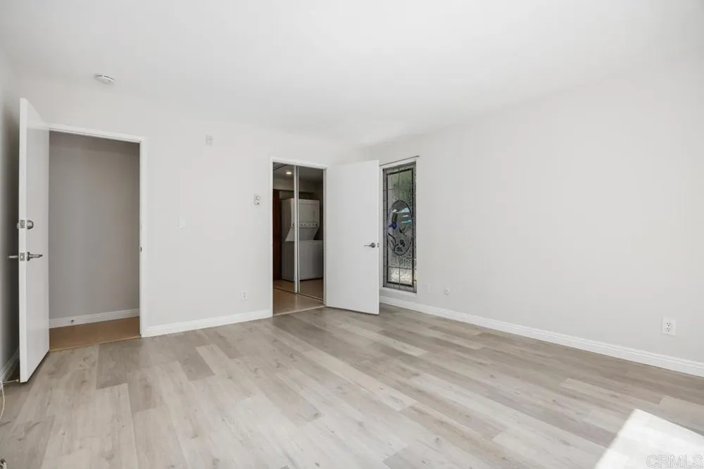 2348 La Costa Avenue #216 Carlsbad, CA 92009