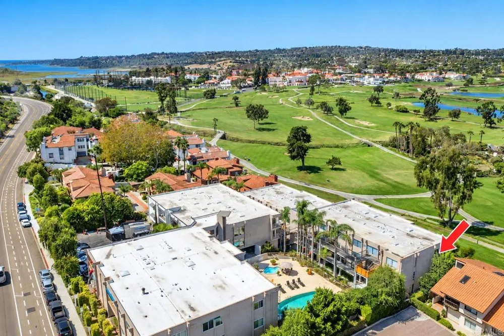 2348 La Costa Avenue #216 Carlsbad, CA 92009