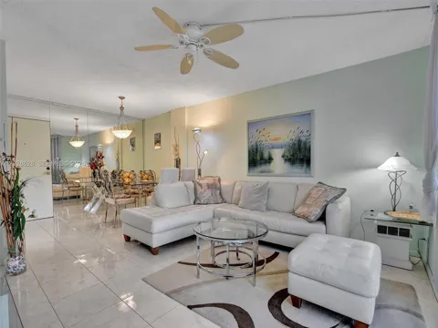 3113 S Ocean Dr #603