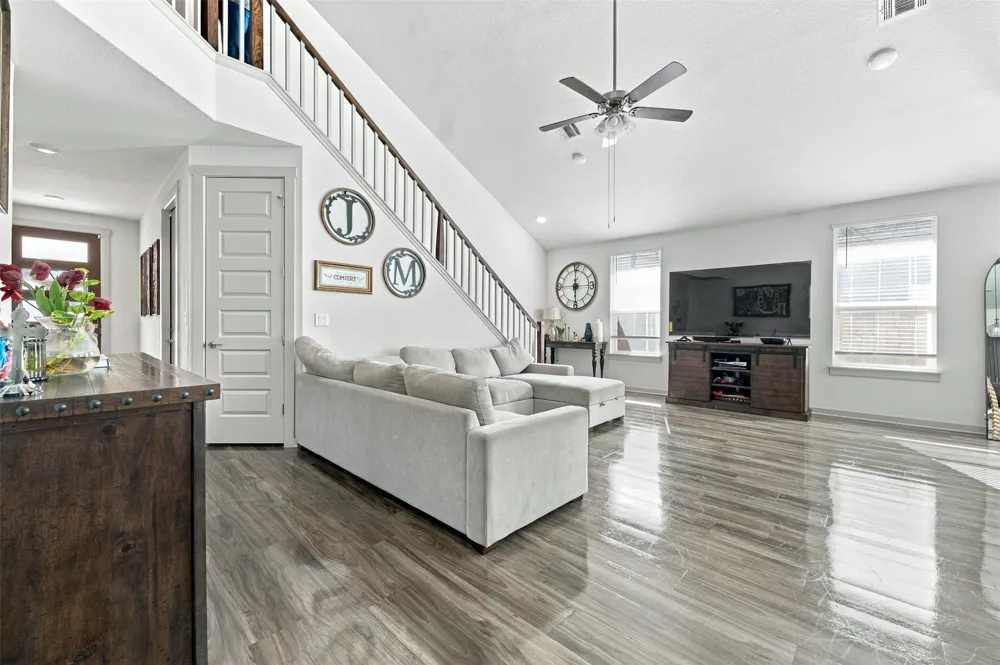 2405 Gabriels Horn Road Leander, TX 78641