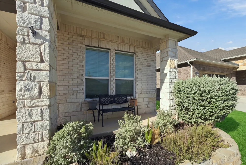 2405 Gabriels Horn Road Leander, TX 78641