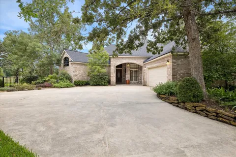 25023 Northampton Terrace Drive