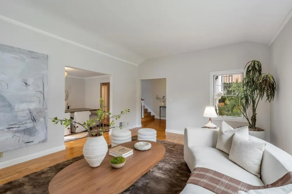 210 Avila Road San Mateo, CA 94402