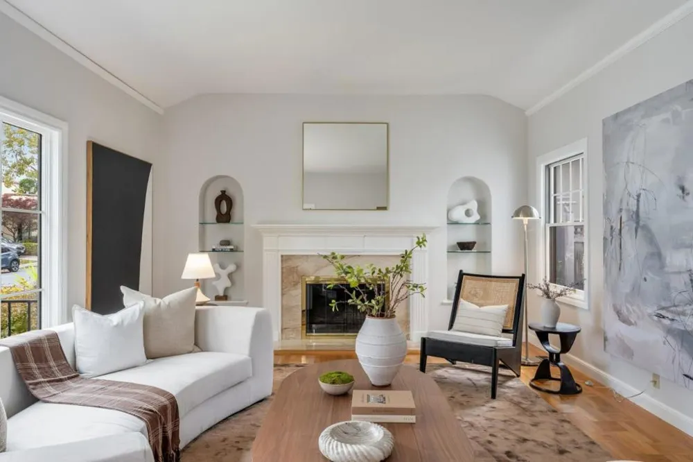 210 Avila Road San Mateo, CA 94402