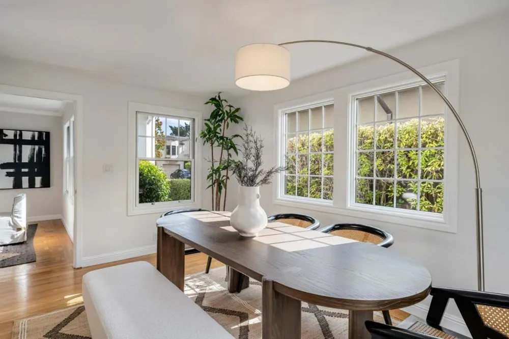 210 Avila Road San Mateo, CA 94402