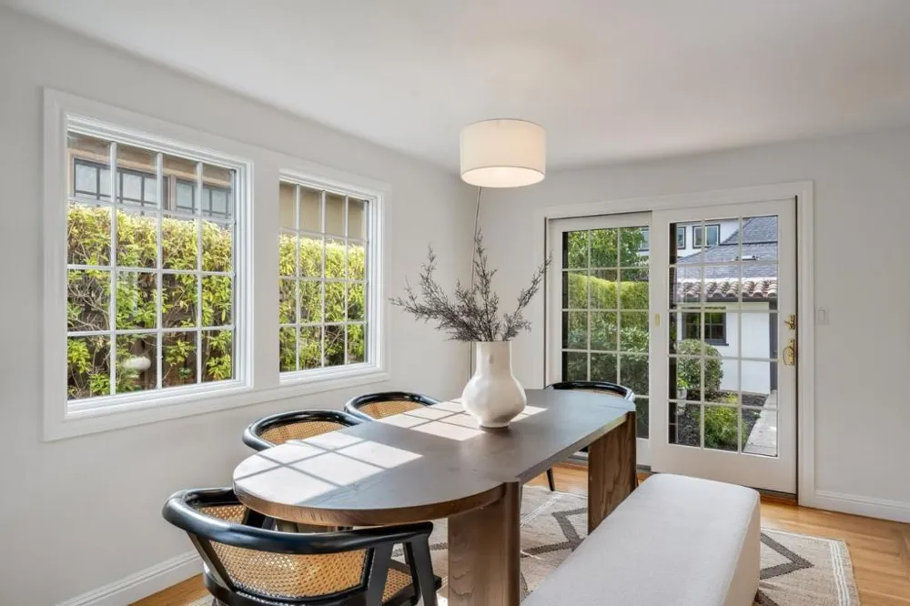 210 Avila Road San Mateo, CA 94402