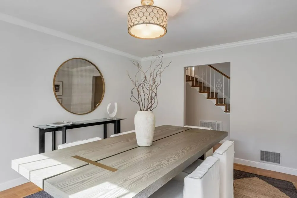 210 Avila Road San Mateo, CA 94402