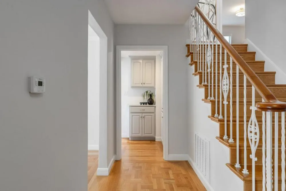 210 Avila Road San Mateo, CA 94402