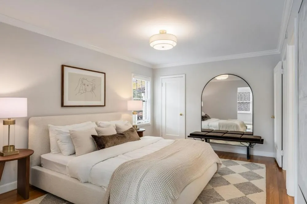 210 Avila Road San Mateo, CA 94402