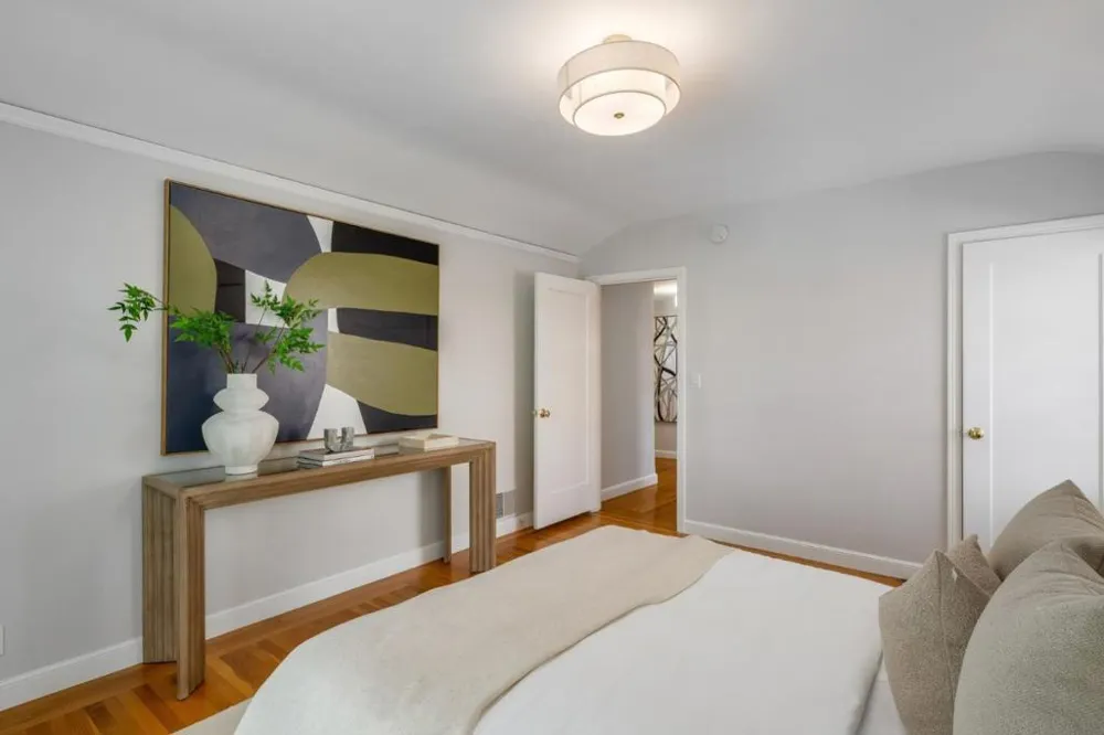 210 Avila Road San Mateo, CA 94402