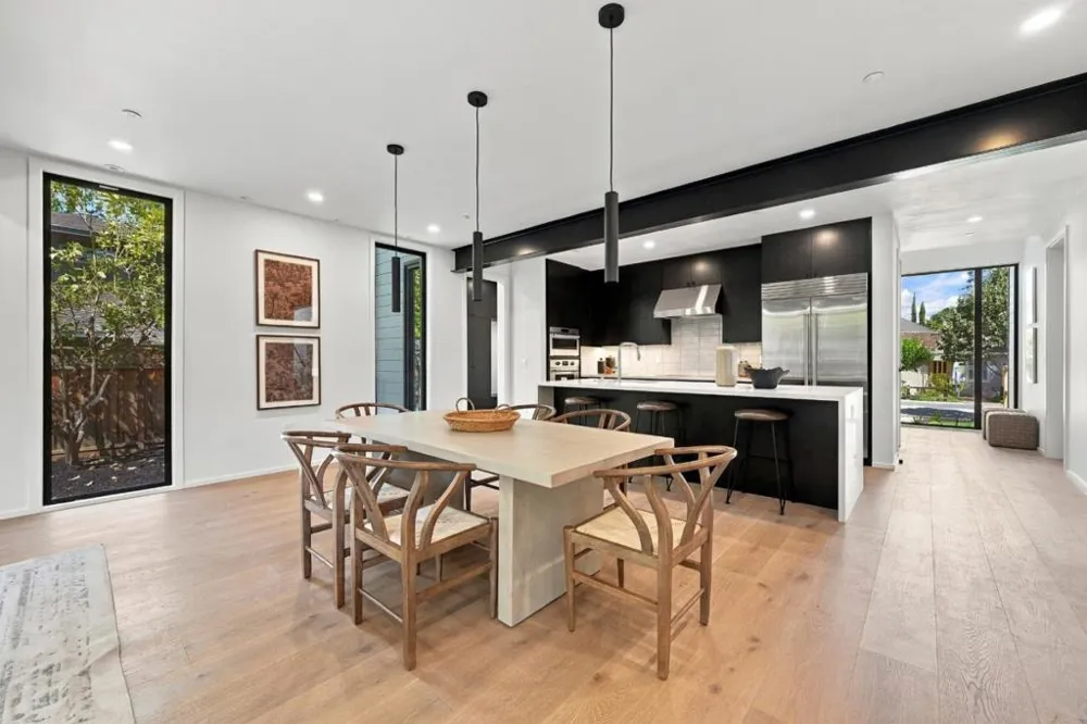 1101 May Brown Avenue Menlo Park, CA 94025