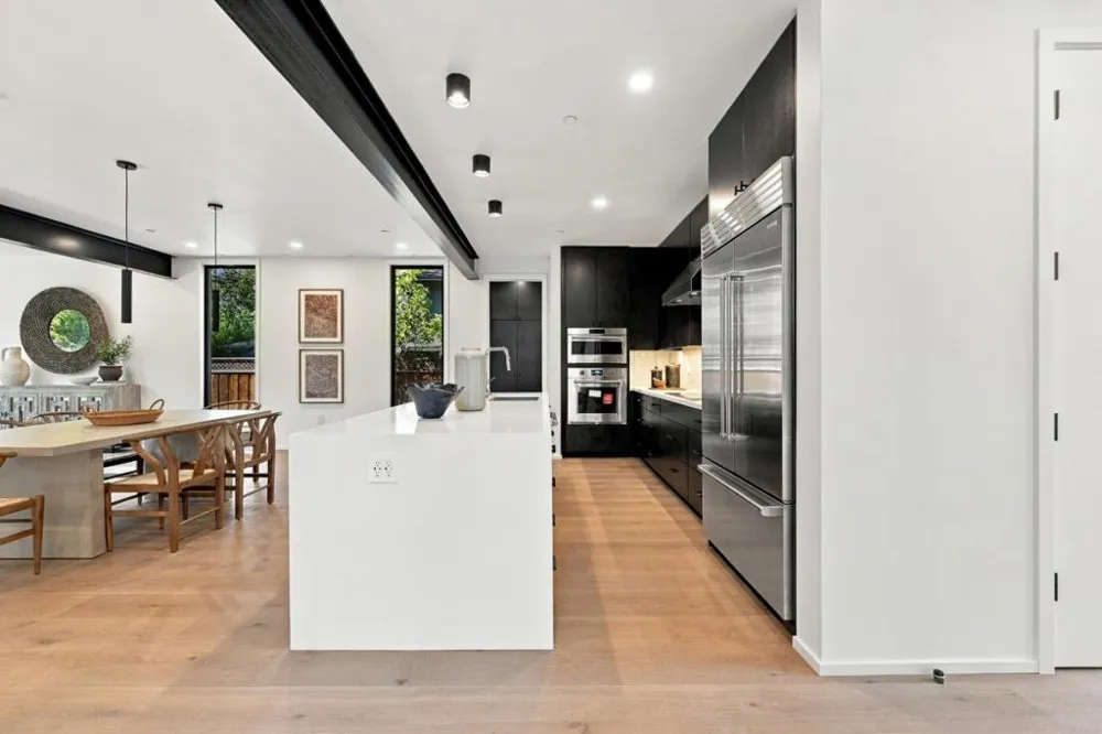 1101 May Brown Avenue Menlo Park, CA 94025