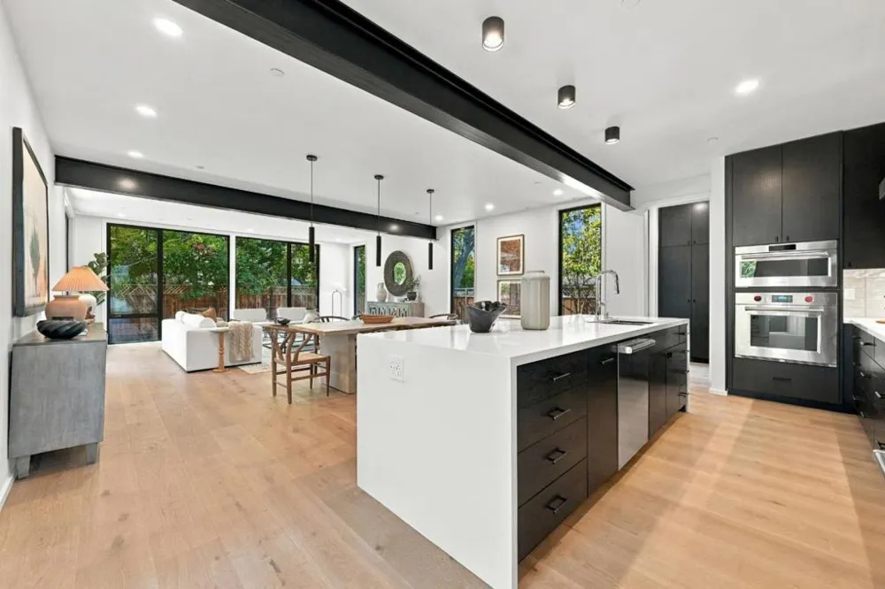 1101 May Brown Avenue Menlo Park, CA 94025