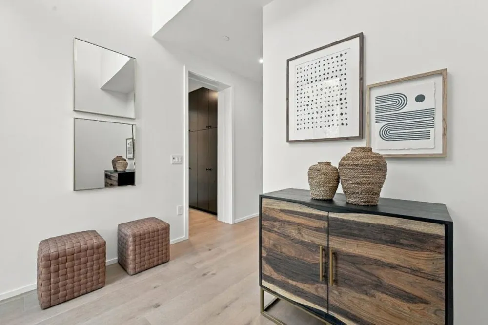 1101 May Brown Avenue Menlo Park, CA 94025