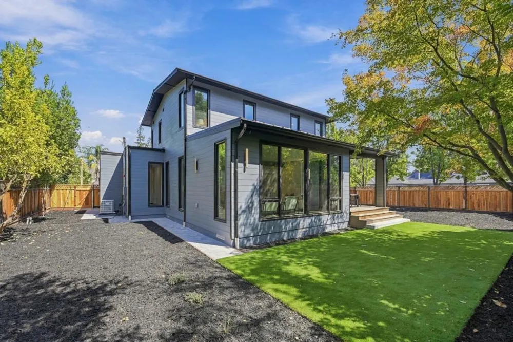 1101 May Brown Avenue Menlo Park, CA 94025