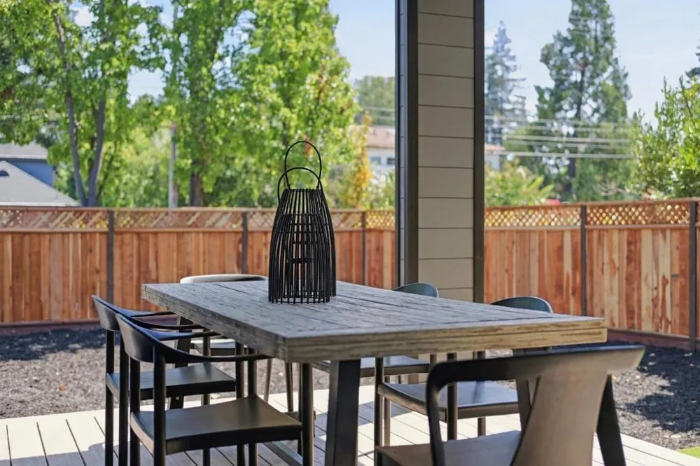 1101 May Brown Avenue Menlo Park, CA 94025