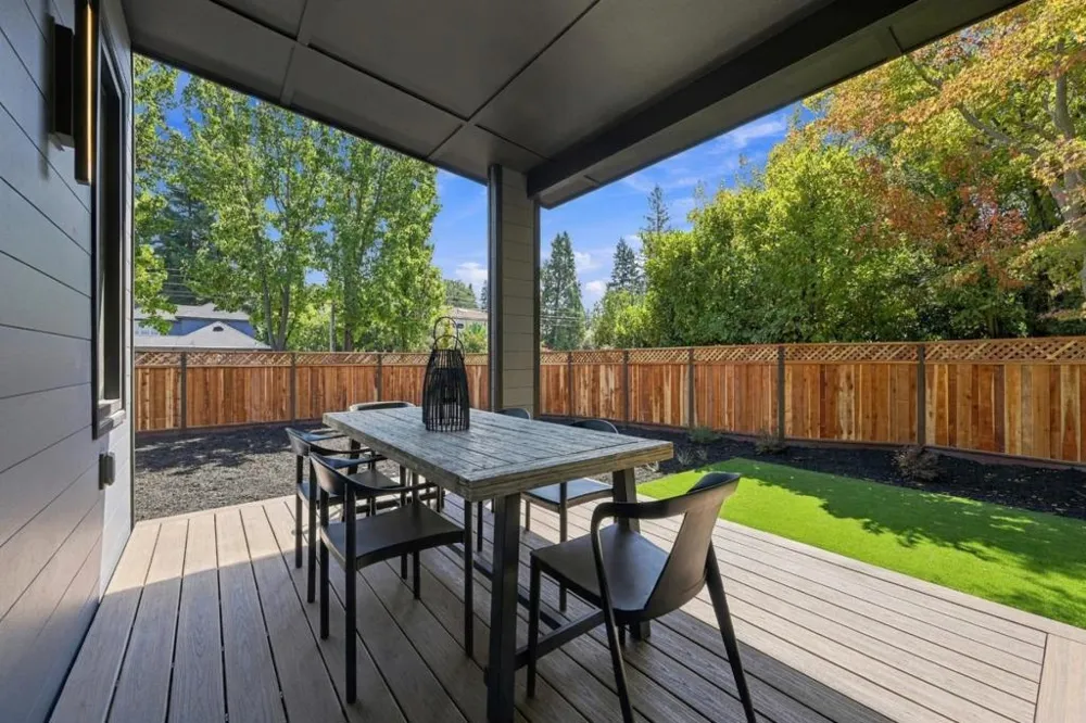 1101 May Brown Avenue Menlo Park, CA 94025