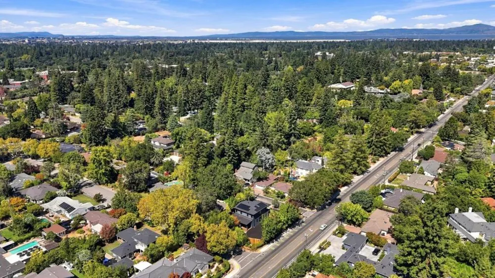 1101 May Brown Avenue Menlo Park, CA 94025