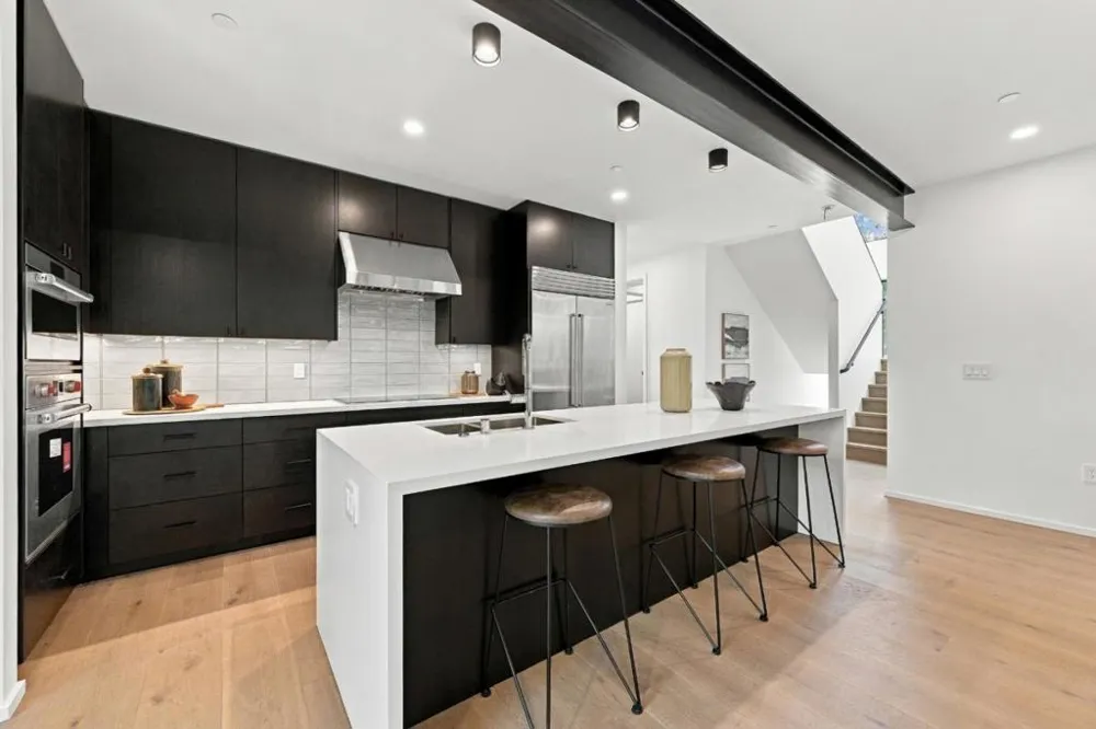 1101 May Brown Avenue Menlo Park, CA 94025