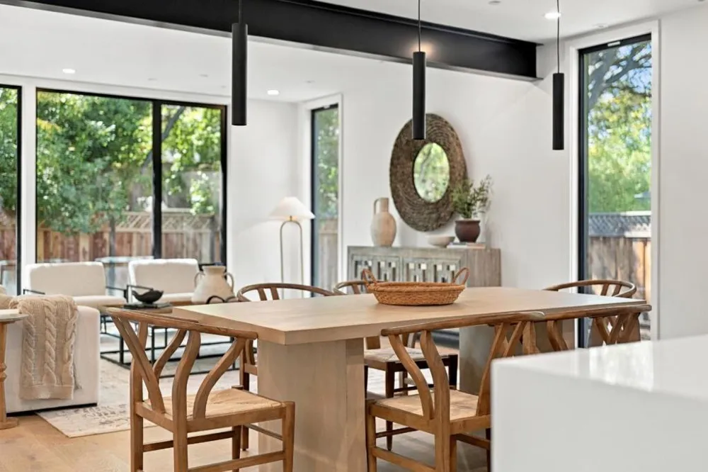 1101 May Brown Avenue Menlo Park, CA 94025