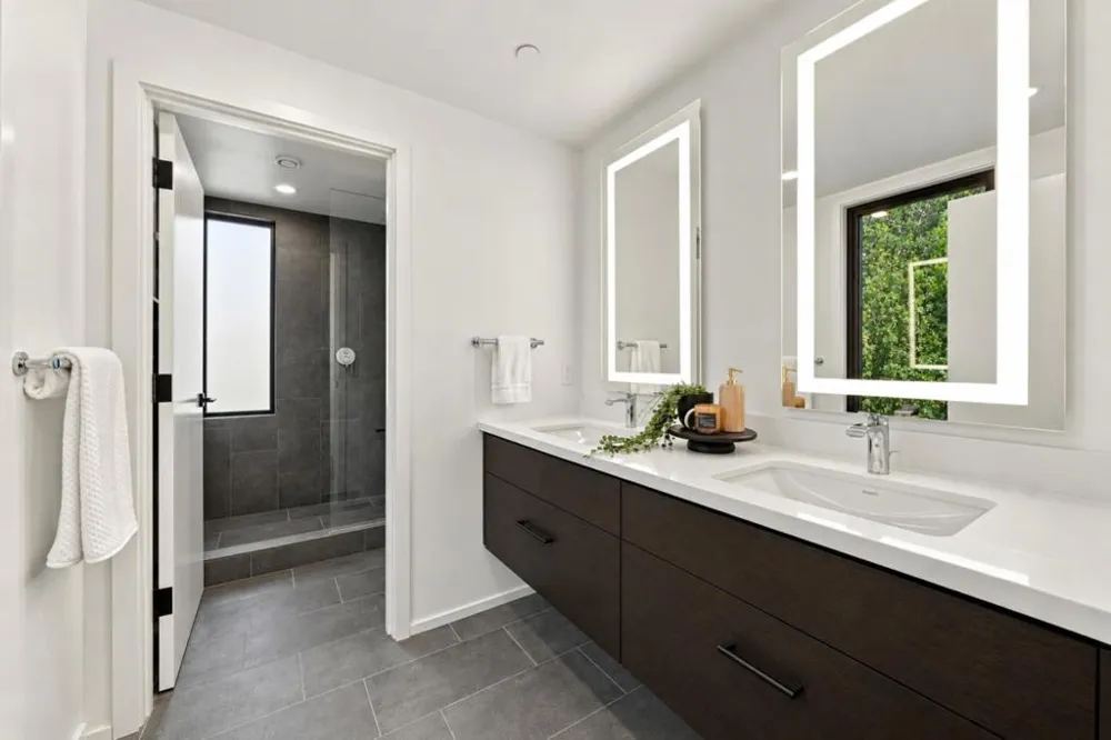 1101 May Brown Avenue Menlo Park, CA 94025