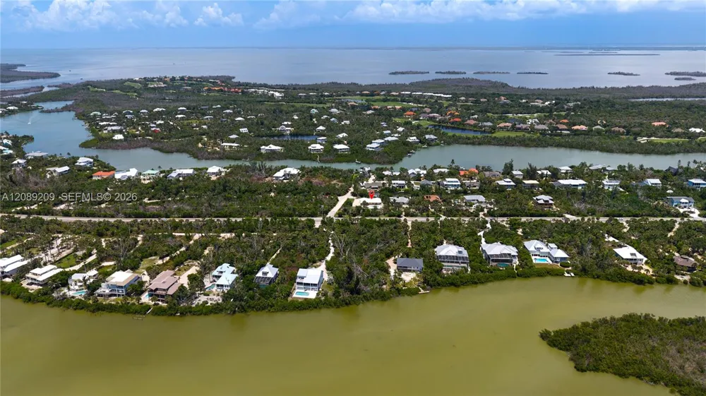 5885 Pine Tree Other City - In The State Of Florida, FL 33957