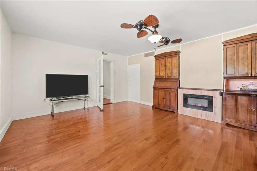 5874 Tom Hill Road Archdale, NC 27263