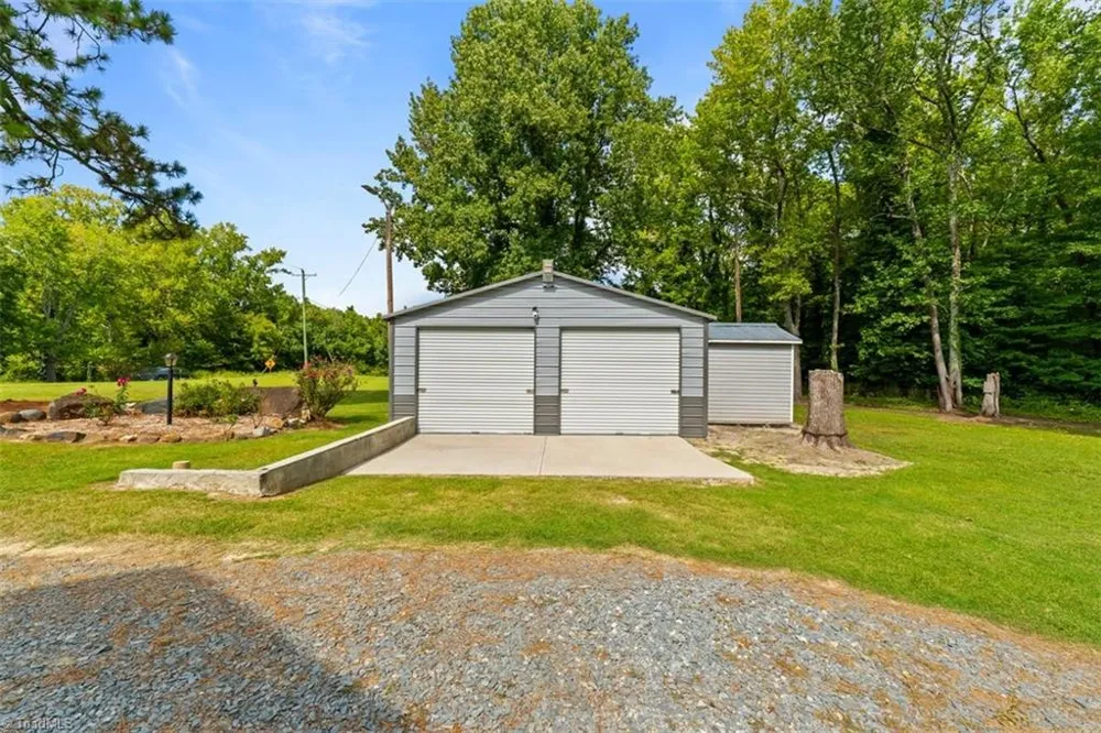 5874 Tom Hill Road Archdale, NC 27263