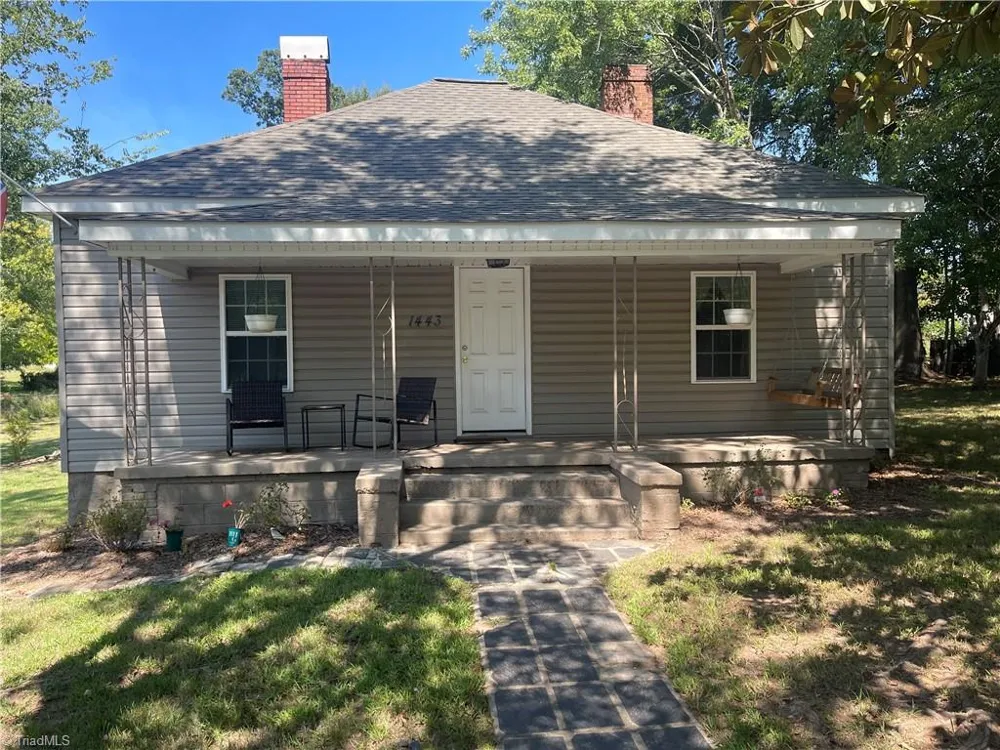 1443 Delaware Avenue Eden, NC 27288