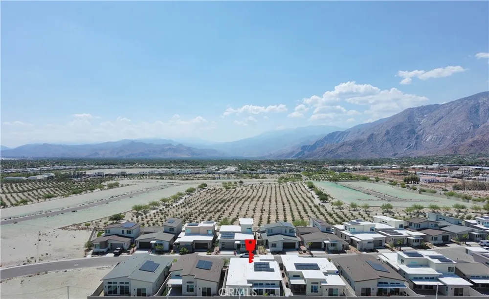 264 Mustang Palm Springs, CA 92262