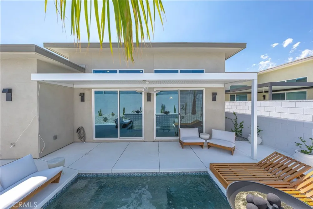 264 Mustang Palm Springs, CA 92262