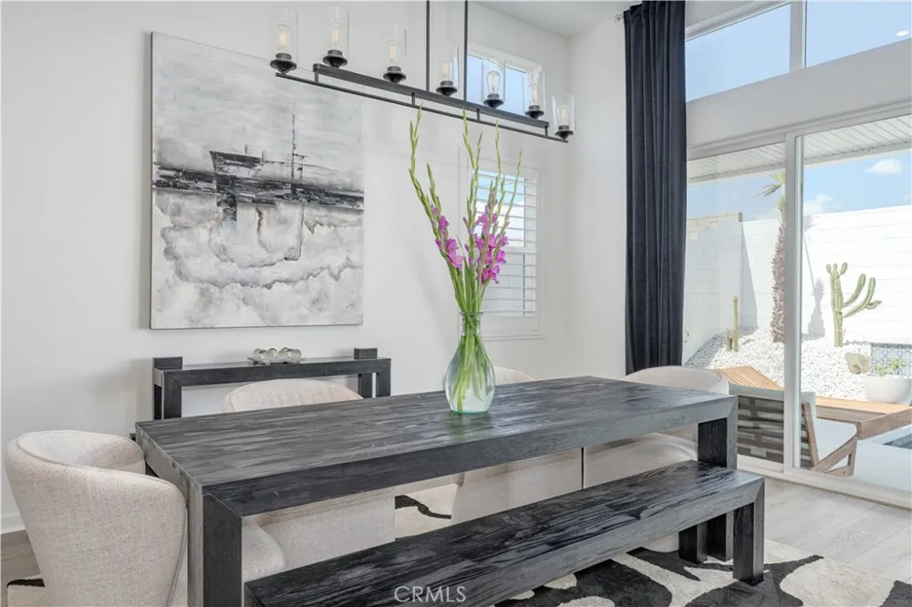 264 Mustang Palm Springs, CA 92262